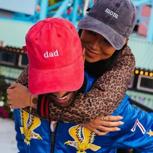 Jhene Aiko and Big Sean show off hats in new photo